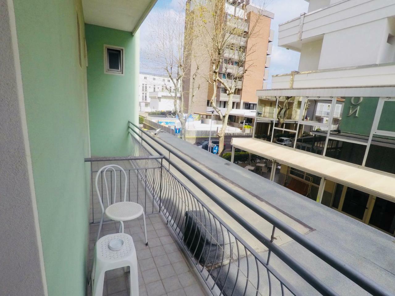 Alevon Hotel Ρίμινι Εξωτερικό φωτογραφία