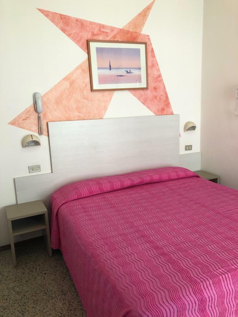 Alevon Hotel Ρίμινι Εξωτερικό φωτογραφία
